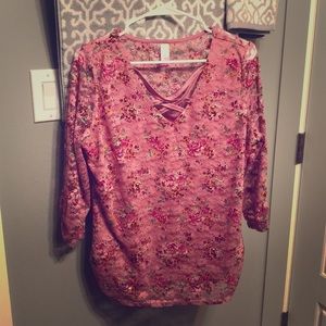 Beautiful Lace Shirt!